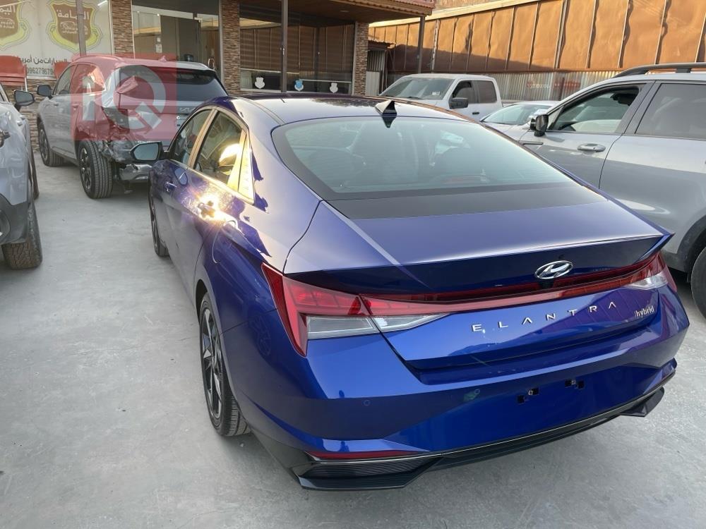 هیوندای ئەلەنترا